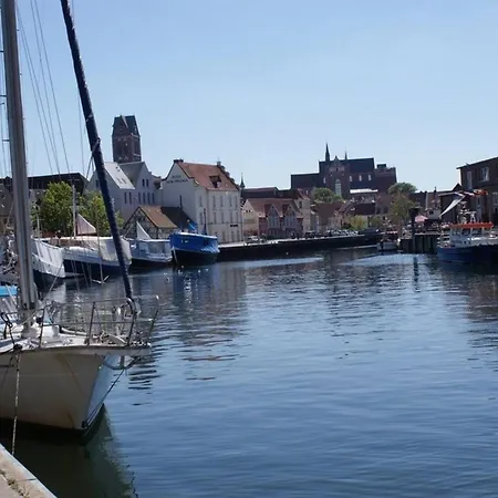 Buetow We6 Mit Parkplatz - Abc12 Daire *